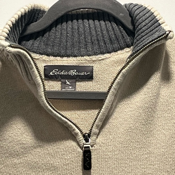 Eddie Bauer Men’s Quarter Zip Sweater – Medium - Picture 2 of 14
